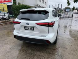 2022 TOYOTA KLUGER GX HYBRID AWD AXUH78R White