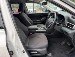 2022 TOYOTA KLUGER GX HYBRID AWD AXUH78R White