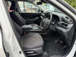 2022 TOYOTA KLUGER GX HYBRID AWD AXUH78R White