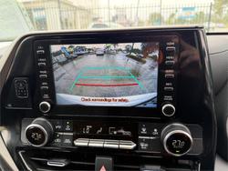 2022 TOYOTA KLUGER GX HYBRID AWD AXUH78R White