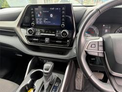 2022 TOYOTA KLUGER GX HYBRID AWD AXUH78R White