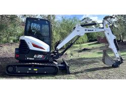 2025 Bobcat E35z