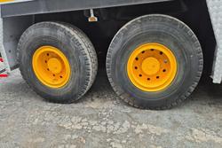 2012 Tadano Atf180g-5 Yellow