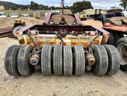 2005 Drake 4 X 8 Swingwing Low Loader