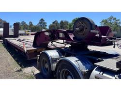 2005 Drake 4 X 8 Swingwing Low Loader