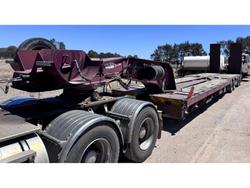 2005 Drake 4 X 8 Swingwing Low Loader