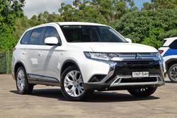 2020 Mitsubishi Outlander ES
