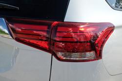 2020 Mitsubishi Outlander ES