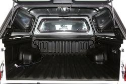 2025 Toyota Hilux SR