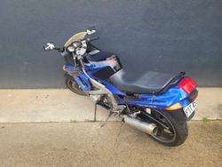 1991 Kawasaki ZZ-R600 (ZX600) BLUE
