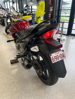 Suzuki Inazuma 250 (GW250)