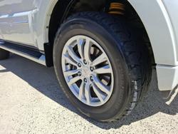 2014 Mitsubishi Pajero Exceed