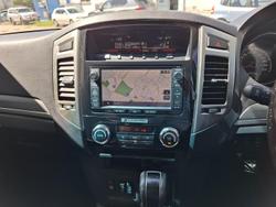 2014 Mitsubishi Pajero Exceed