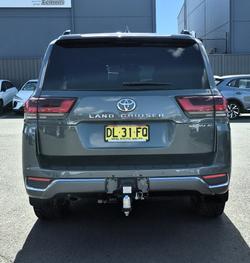 2022 Toyota Landcruiser
