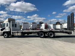 2015 Fuso Fighter 2427 White