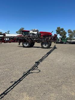 2016 CASE IH 4430 Red