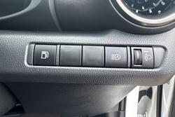 2024 Toyota C-HR GXL ZYX20R Glacier White