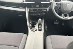 2024 Toyota C-HR GXL ZYX20R Glacier White