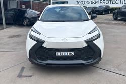 2024 Toyota C-HR GXL ZYX20R Glacier White