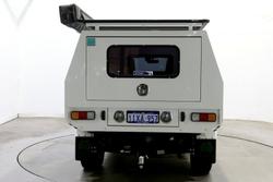 2024 Toyota Hilux SR