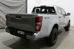 2025 Isuzu D-MAX SX