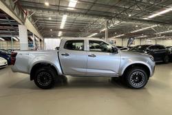 2025 Isuzu D-MAX SX