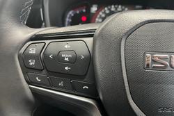 2025 Isuzu MU-X X-TERRAIN