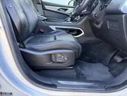 2021 Jaguar F-PACE P400 R-Dynamic SE