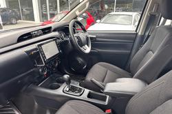2025 Toyota Hilux SR GUN126R 4X4 Dual Range Glacier White