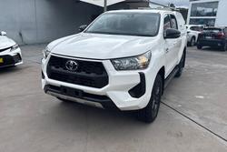2025 Toyota Hilux SR GUN126R 4X4 Dual Range Glacier White