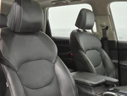 2021 LDV D90 Executive SV9A Grey