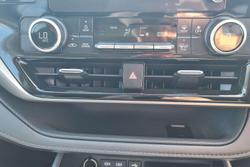 2023 Toyota Kluger GX