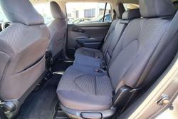 2023 Toyota Kluger GX