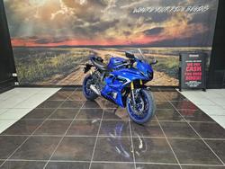 2025 Yamaha YZF-R7LA BLUE
