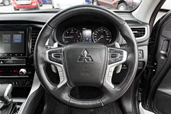 2022 Mitsubishi Pajero Sport GLX