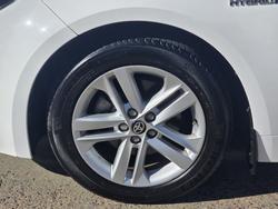 2019 Toyota Corolla Ascent Sport Hybrid