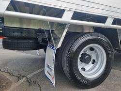 2025 Fuso Canter 615 White