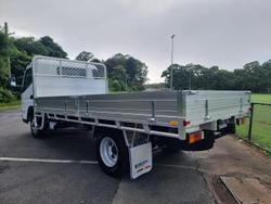 2025 Fuso Canter 615 White