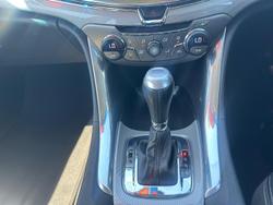 2013 Holden Calais VF MY14 Heron White