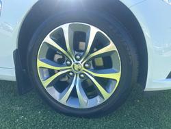 2013 Holden Calais VF MY14 Heron White