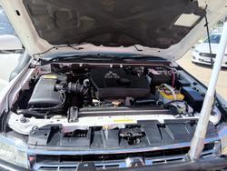 2011 Mitsubishi Pajero GLS NT MY11 4X4 White