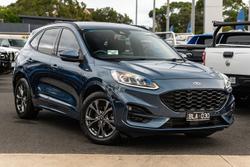 2020 Ford Escape ST-Line