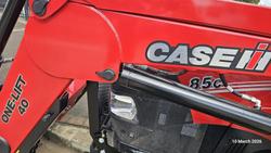2026 CASE IH Farmall 85C + Loader Red