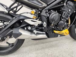 2026 Triumph STREET TRIPLE RS Yellow