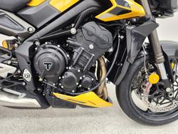2026 Triumph STREET TRIPLE RS Yellow