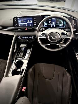 2025 Hyundai i30 Hybrid D-CT