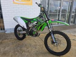 2010 Kawasaki KX450F Green