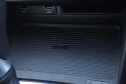 2023 Mahindra XUV700 AX7L