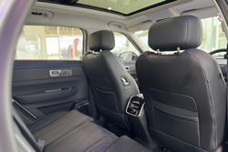 2025 Jaecoo J7 SHS Summit