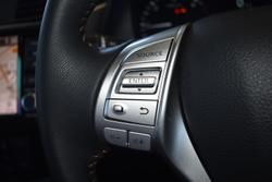 2019 Nissan Navara N-TREK